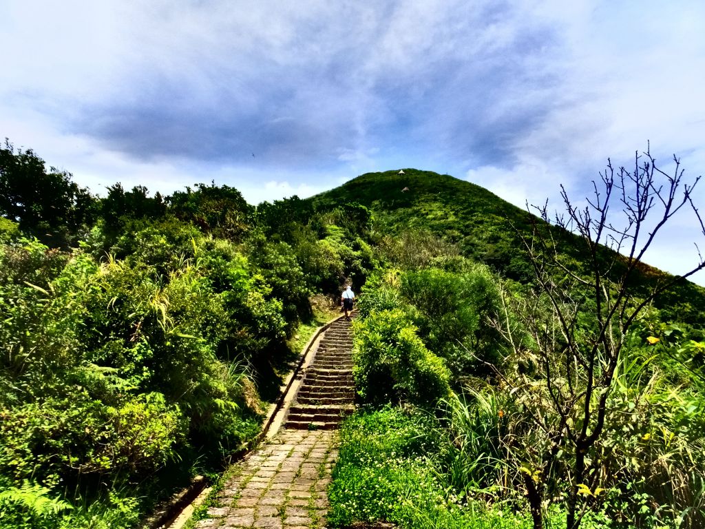 登臺灣龍脈之首 望黃金山城-基隆山_401834