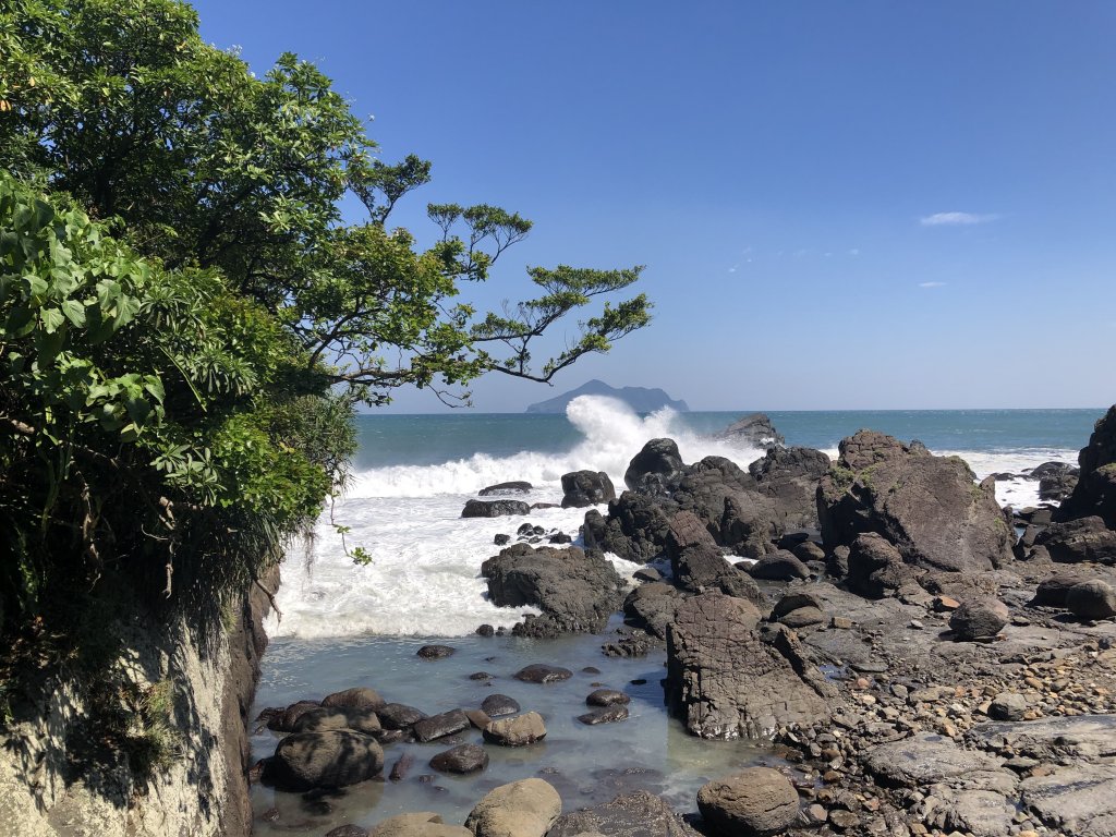 望海潮·北關懷古  北關海潮公園聽濤觀潮封面圖