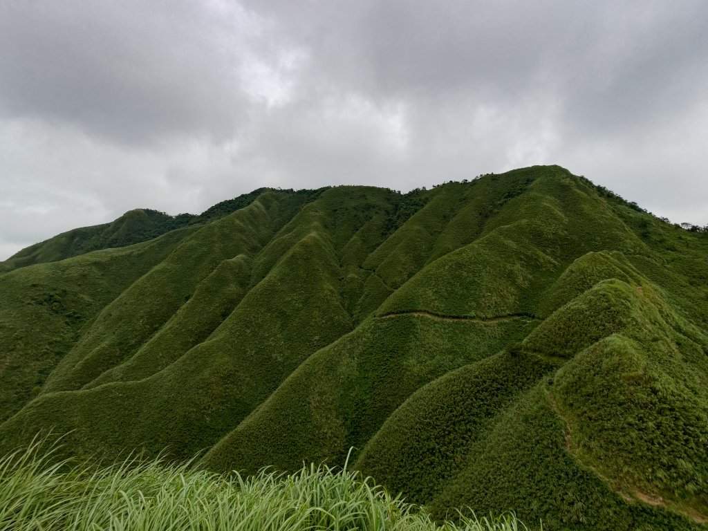 三角崙山封面圖