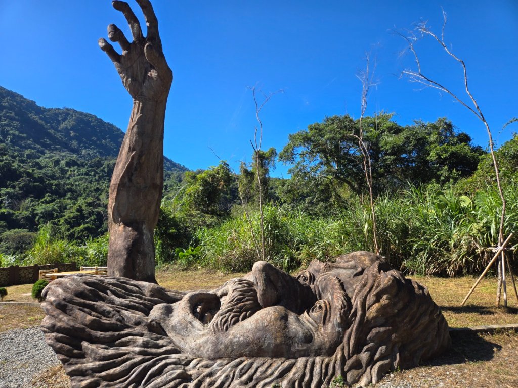 雪山坑登山步道~巨人之手封面圖