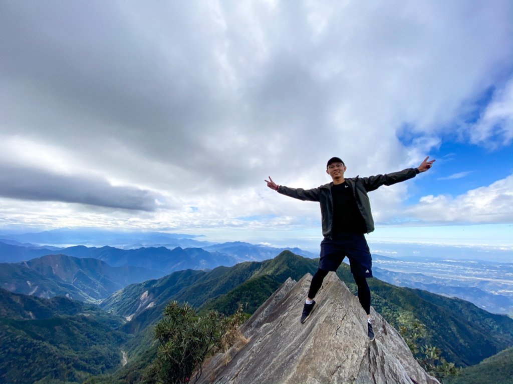 五訪台中鳶嘴山：拉繩挑戰陡峭岩壁_785418