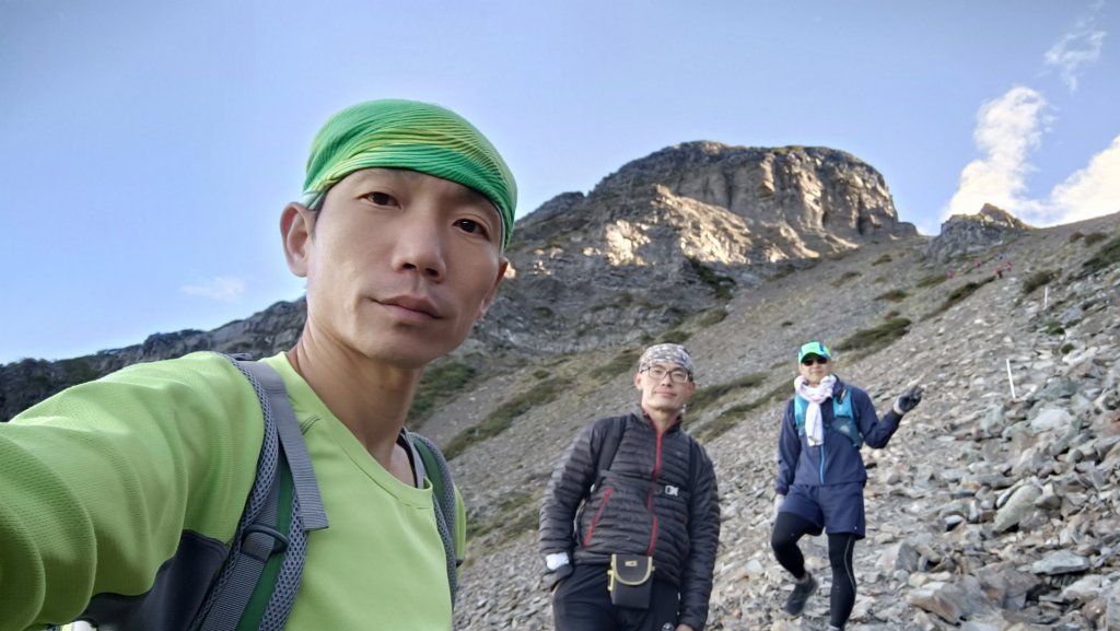 志佳陽上雪山單攻大劍山順撿高山268全壘打2021年10月16日_1490934