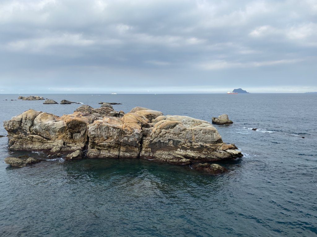 駱駝峰看海封面圖