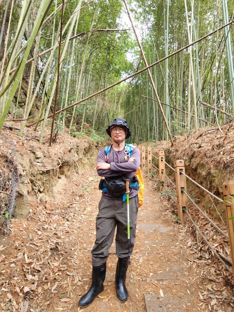 112/2/11芝生毛台山、屯野生炮台_2148011