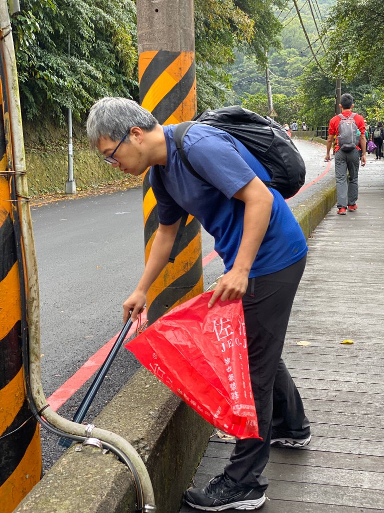 愛岳淨山 － 士林大崙頭山淨山趣_748115