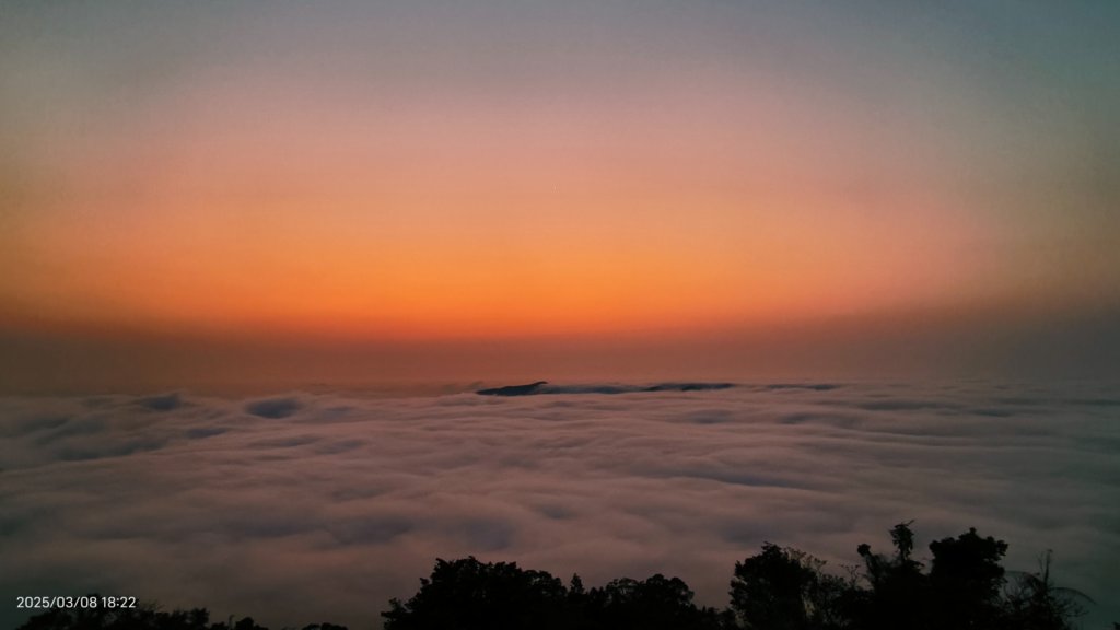 #馬那邦山 #夕陽 #雲海 #雲浪 3/8_2730411