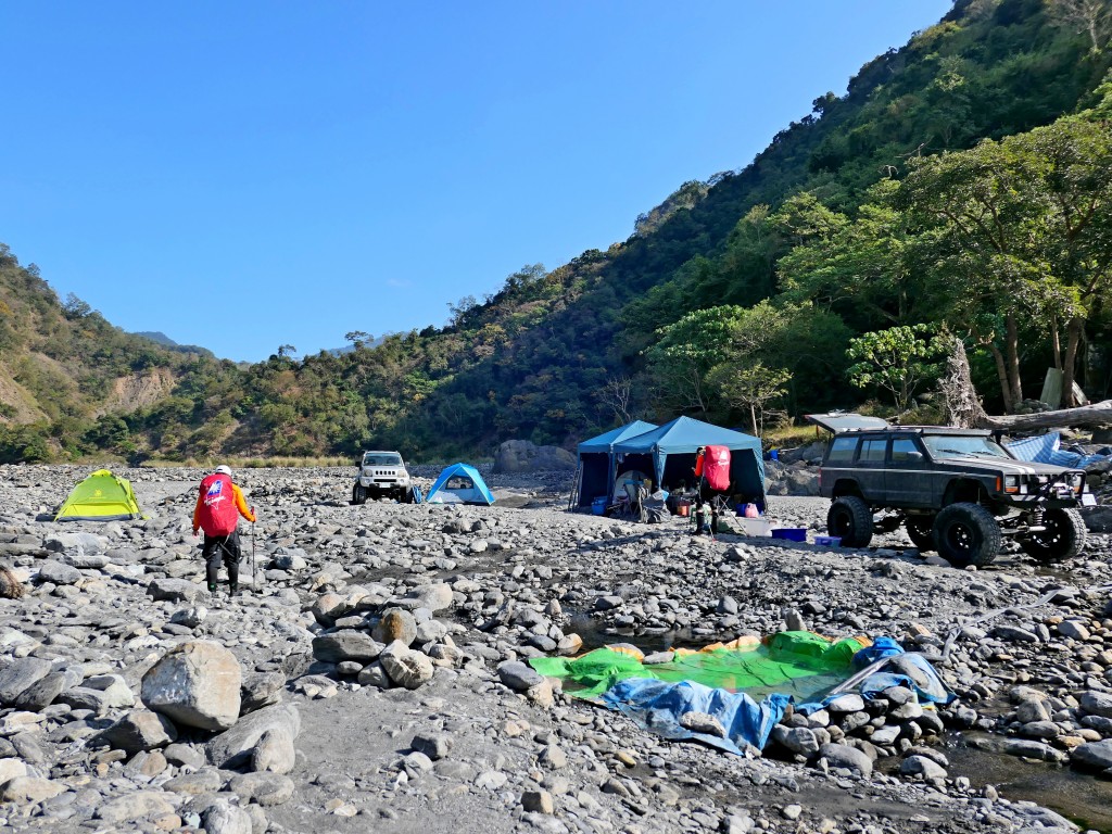 寶來十坑野溪溫泉露營趣 _236925