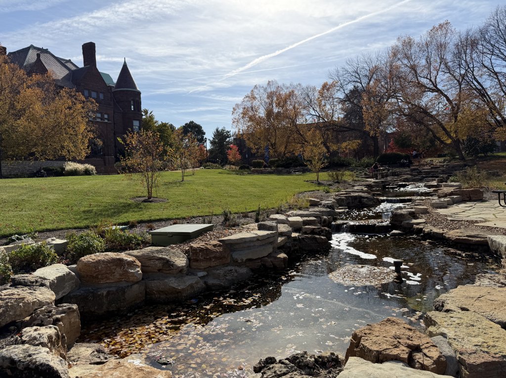 [紐約馬之行-52] 2025_1112 聖路易斯大學_2953317