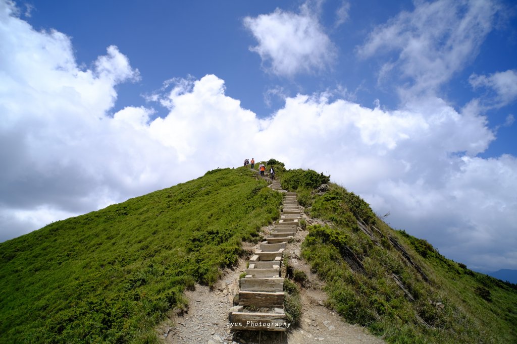 合歡群峰漫漫走封面圖