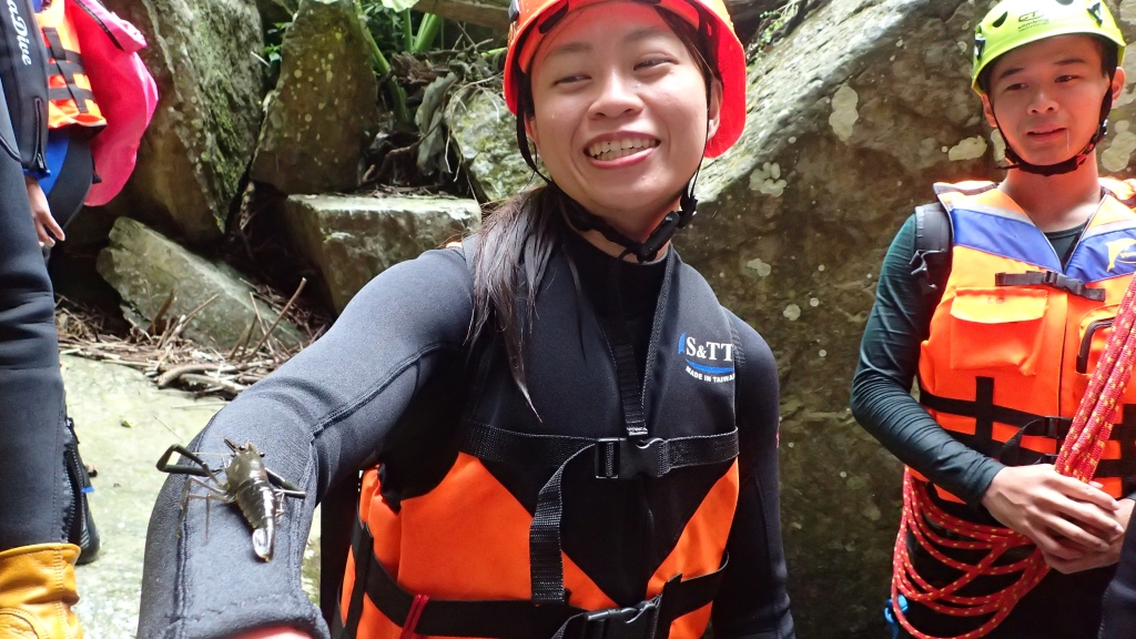 梅花溪溯行-梅花瀑布垂降、跳水趣_57639