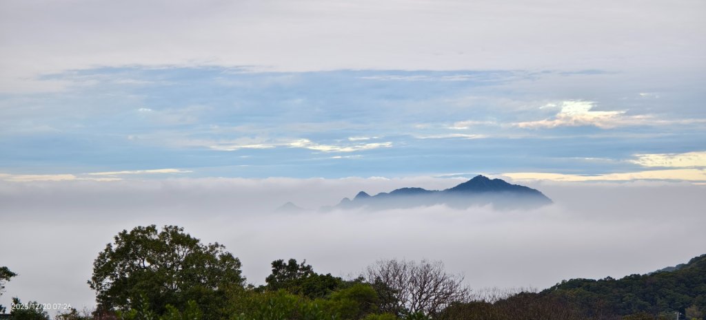 陽明山趴趴走追雲趣 #雲海 #雲瀑 #火燒雲 12/20 考考大家，認得幾個拍照取景地點共15個_2966203
