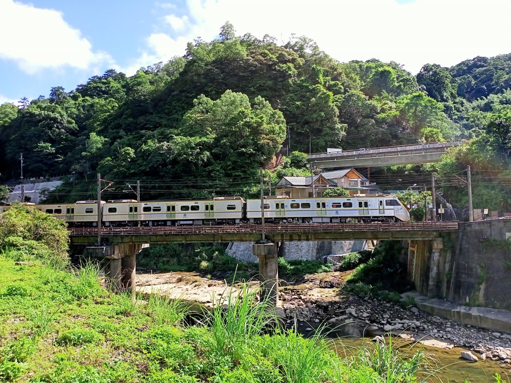 【新北-臺灣百大必訪步道】流水淙淙的三貂嶺瀑布群步道_1455520