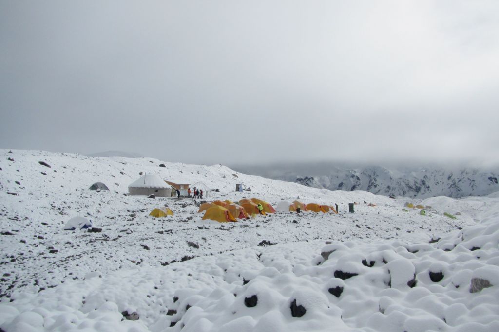 列寧峰，海拔7134公尺，海拔7134公尺--C1營地風景_118610