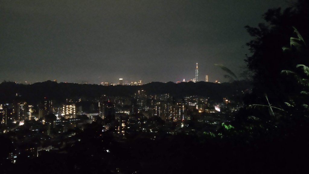 獨推夜訪仙跡岩_883435