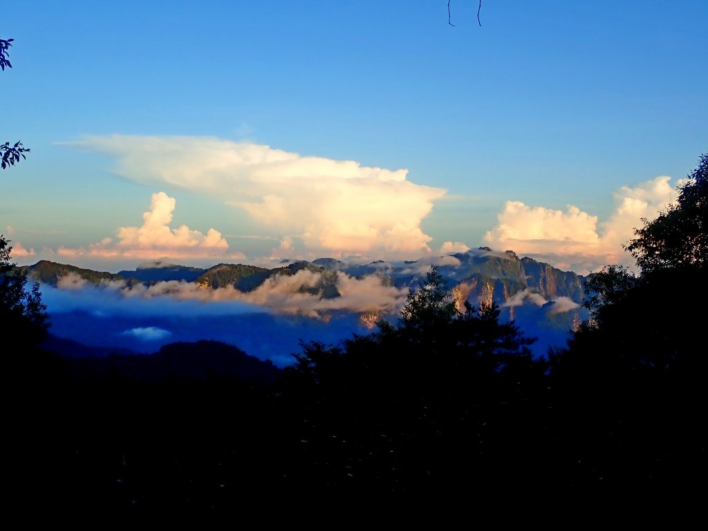 30年後重逢玉山西北峰--西峰    _669143