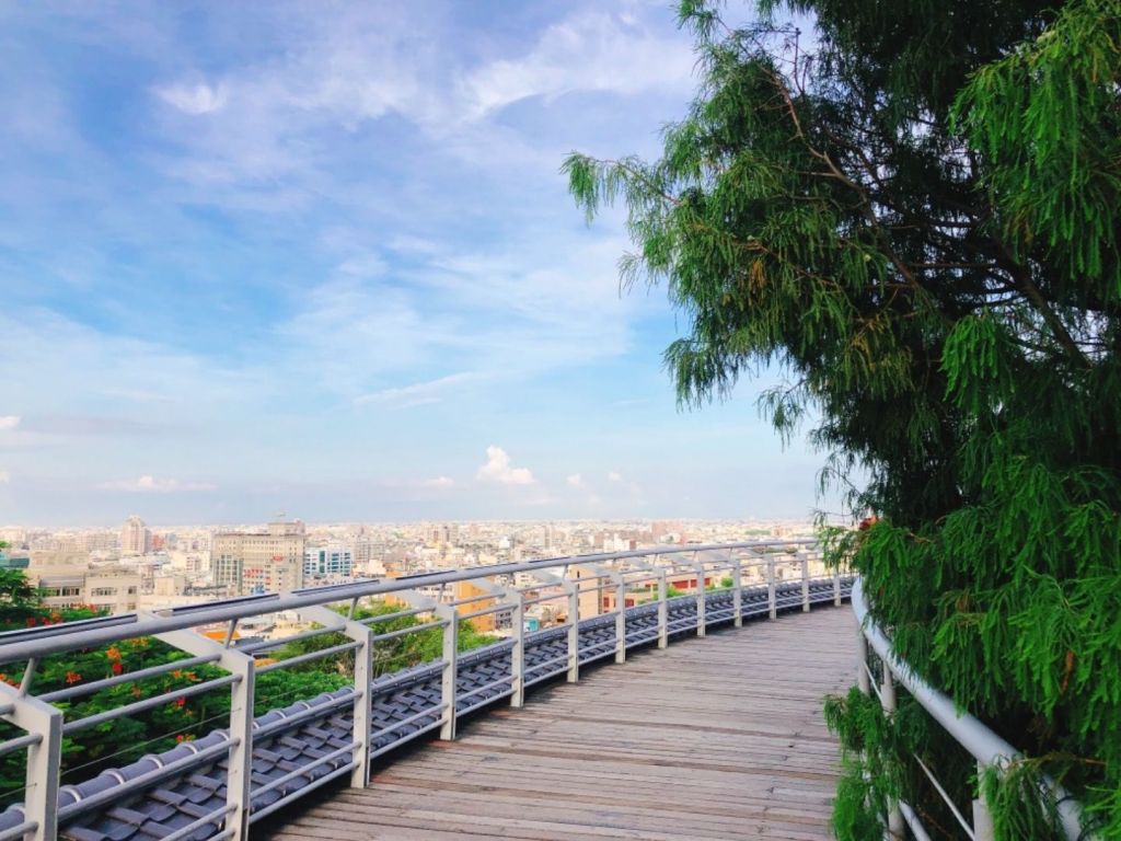 早晨的八卦山天空步道_376904