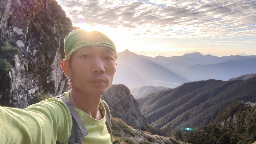 志佳陽上雪山單攻大劍山順撿高山268全壘打2021年10月16日_1490915