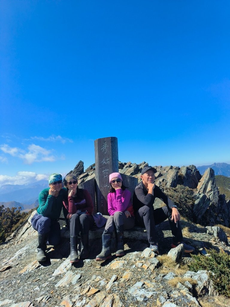 20240318 馬博8天縱走~第三天，秀姑巒山_2469854