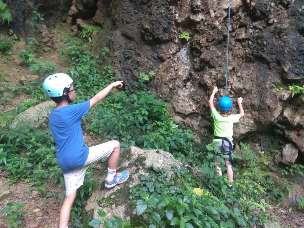 親子攀岩趣_537292