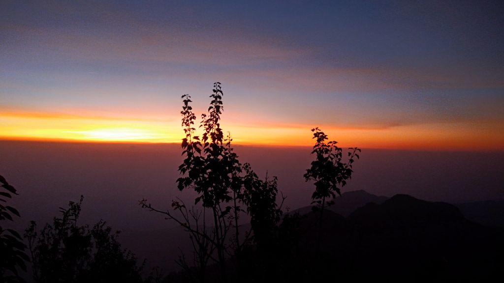 北大武山賞雲海,夕陽,鐵杉大武祠和神木_197308