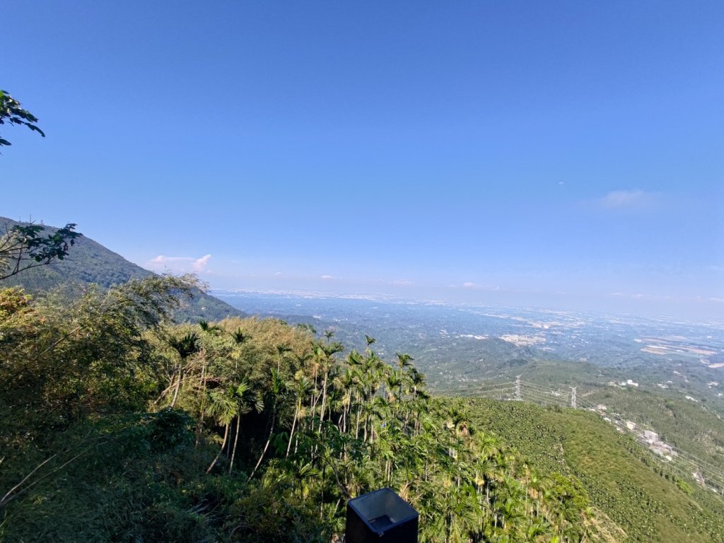 華山4-2號步道上雲嘉連峰_2579318
