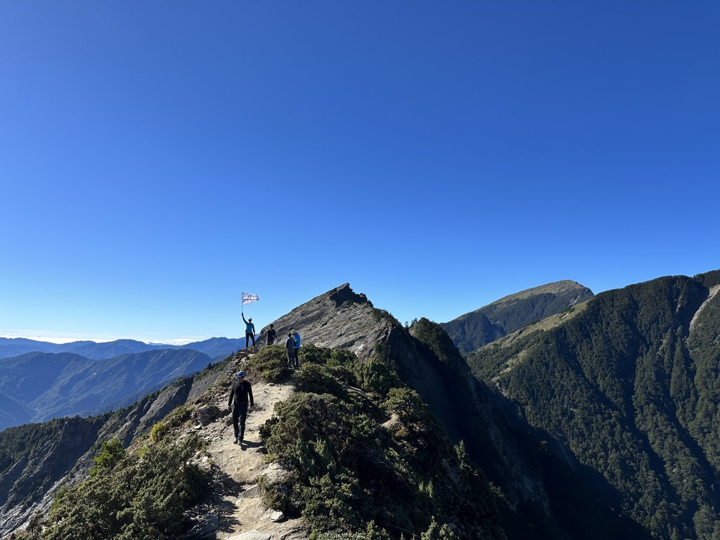 【南橫三星】單日百岳路線｜塔關山＋關山嶺山｜一探南橫的神秘面紗_1931402