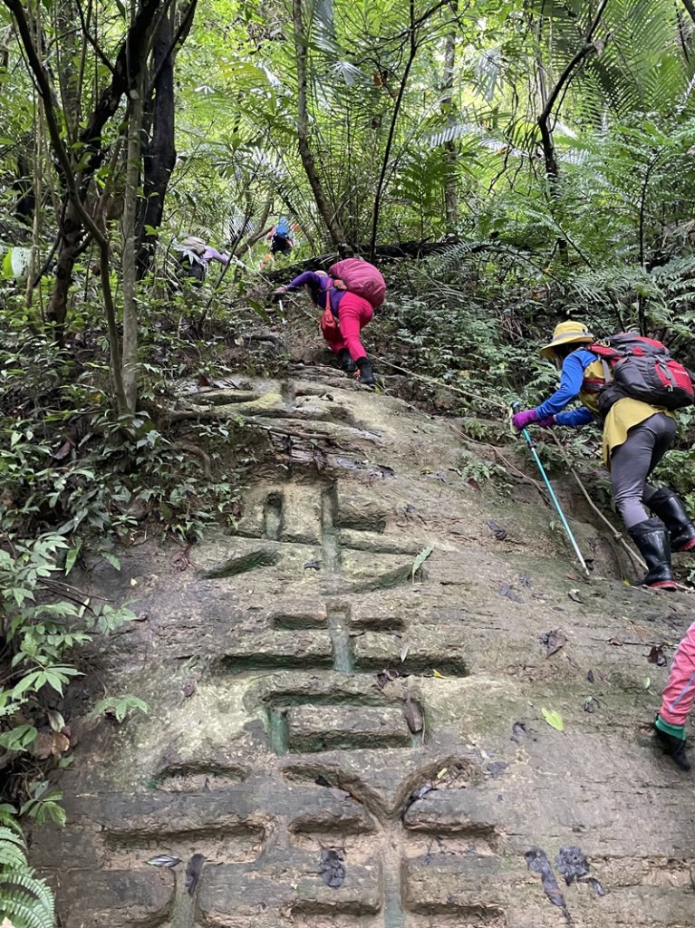 南港山攀岩封面圖