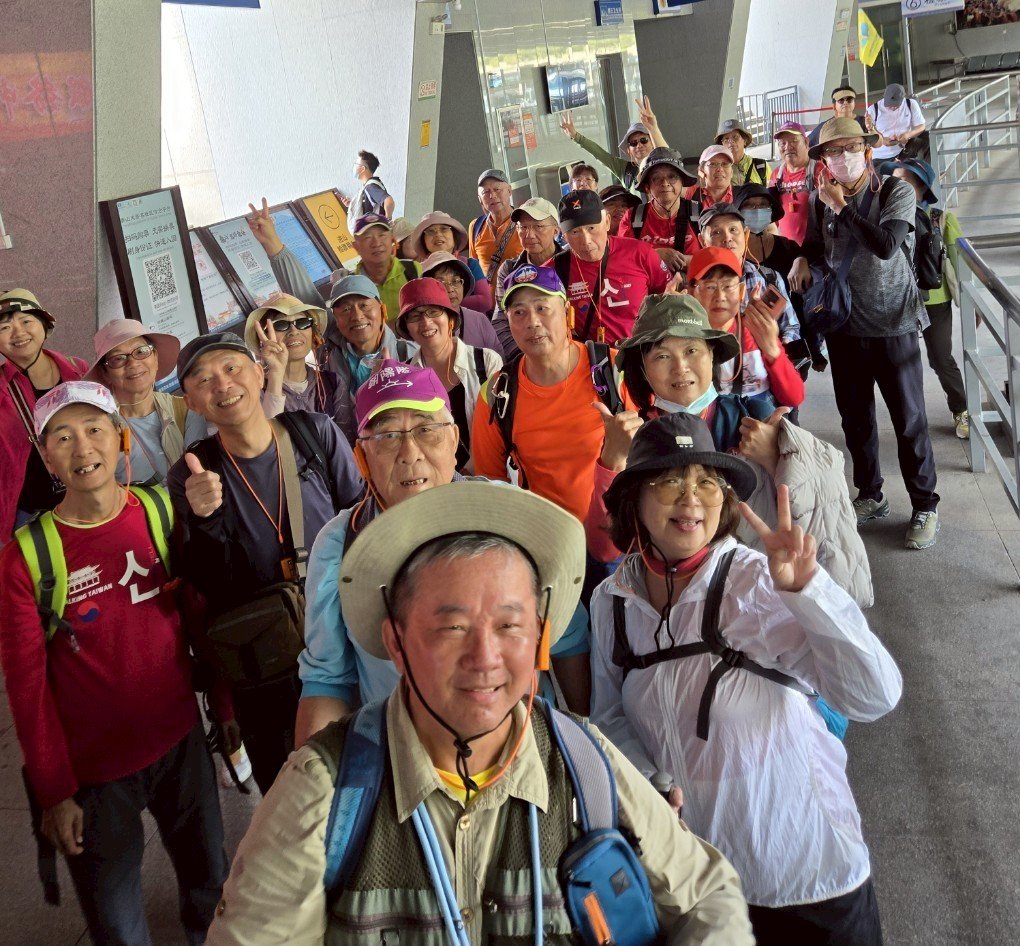 中國山東東嶽泰山風景區 (上山)_2780540