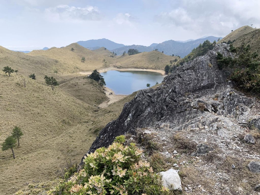 漂亮七彩湖（百岳）封面圖