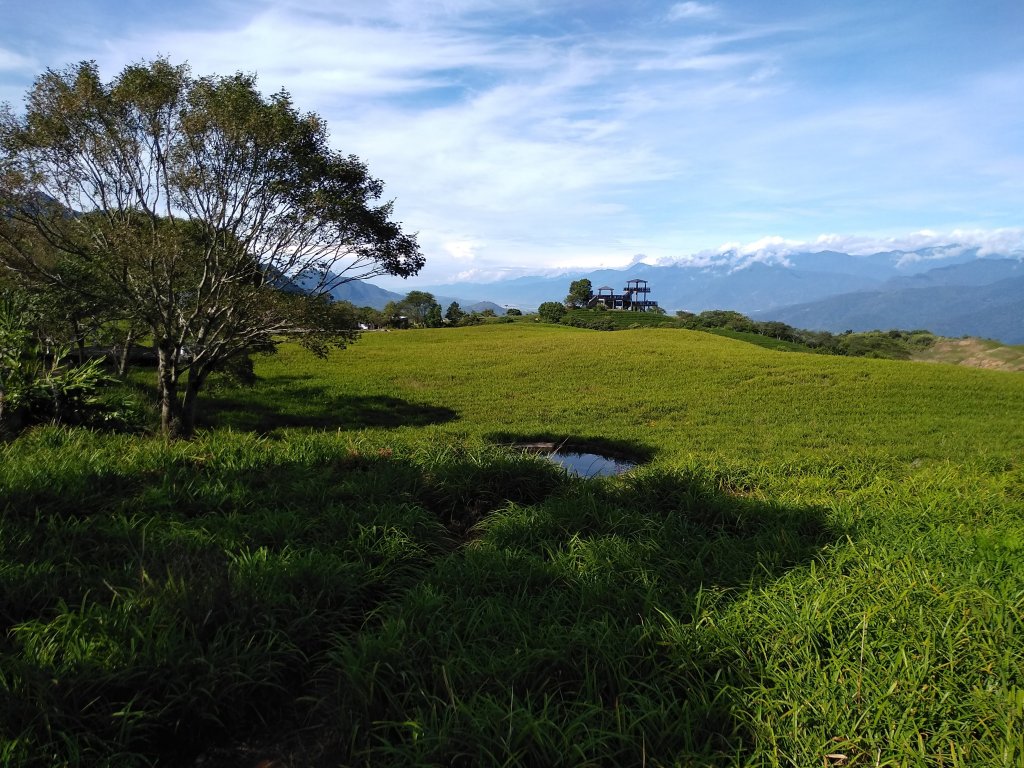 六十石山封面圖