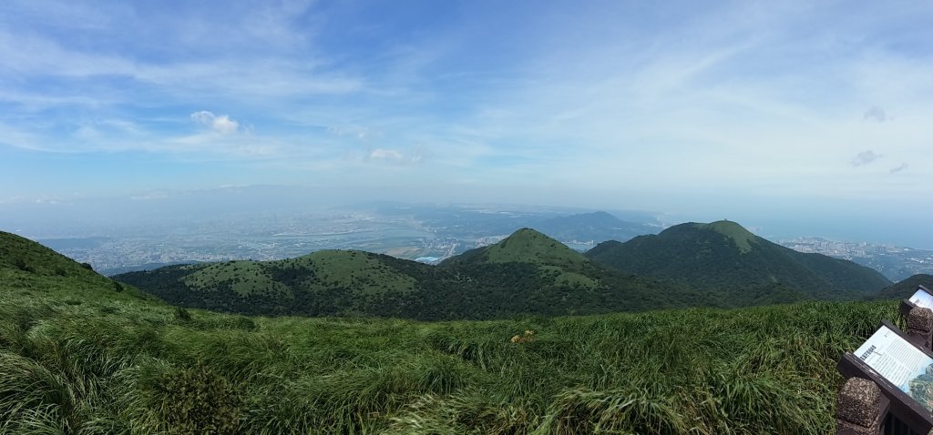 穿越歷史之路 - 大屯山群峰連走_1411041