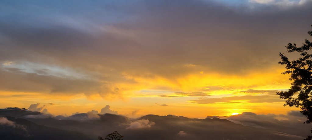 109.08.08東埔山日出雲海_1064710