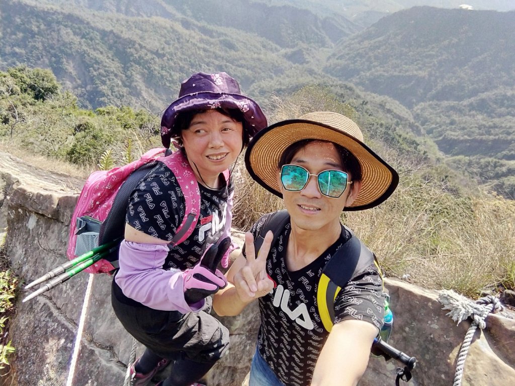 【獵鷹尖、一線天】連走【梅峰、竹子尖山】_872241