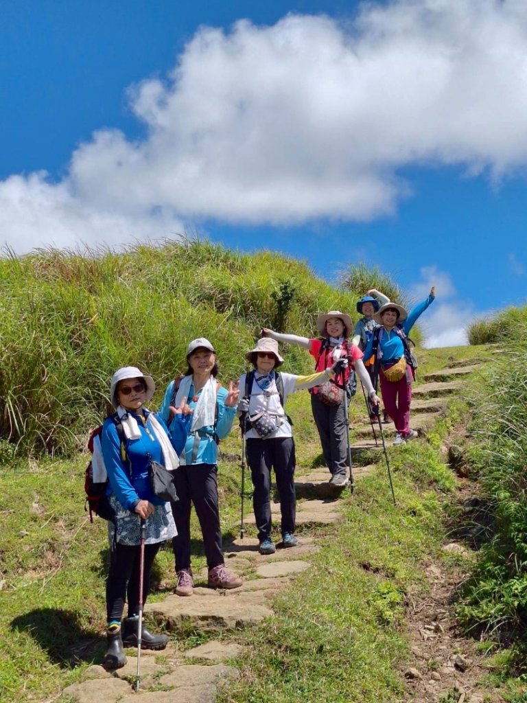上磺溪橋走魚路古道/金包里城門/擎天崗/冷水坑_2872130