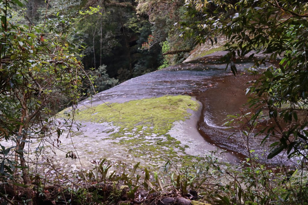 豐山眠月：石夢谷連走水漾千人洞_2757695