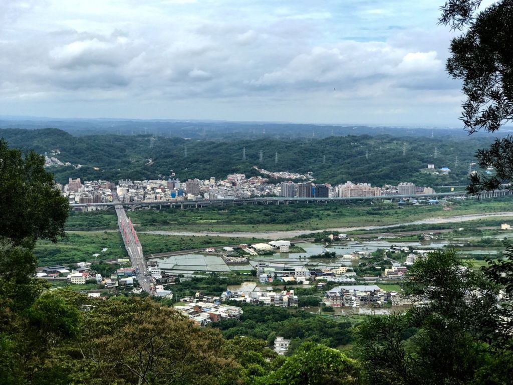 飛鳳山觀日坪連走中坑山_388279