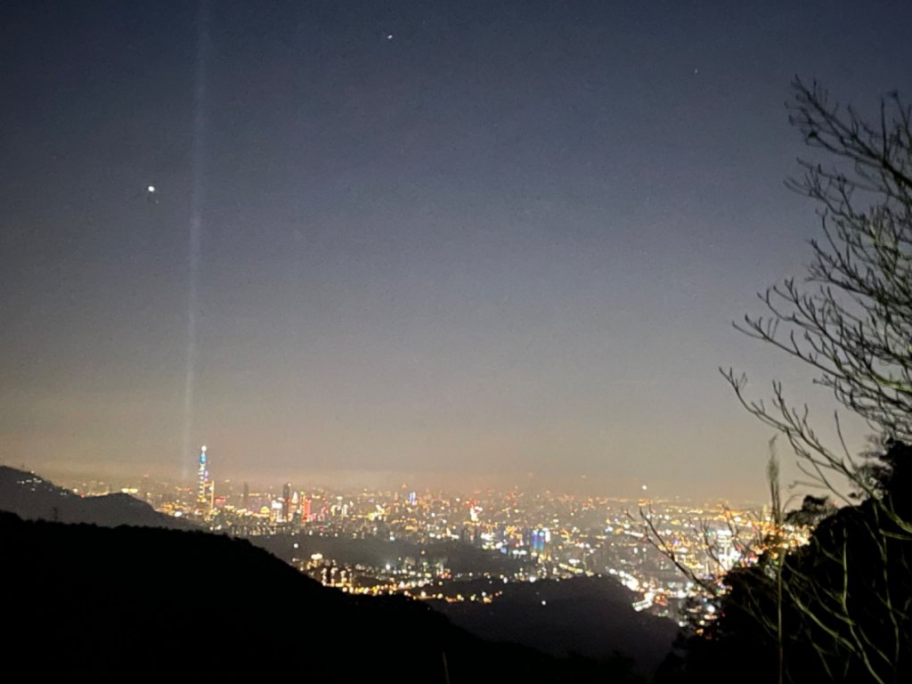 汐止大尖山的黃昏_2034180