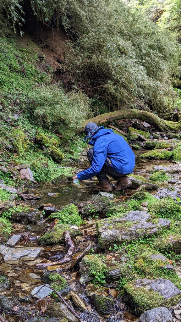 白石安東軍高山湖泊草原，空靈幽靜。_1756724