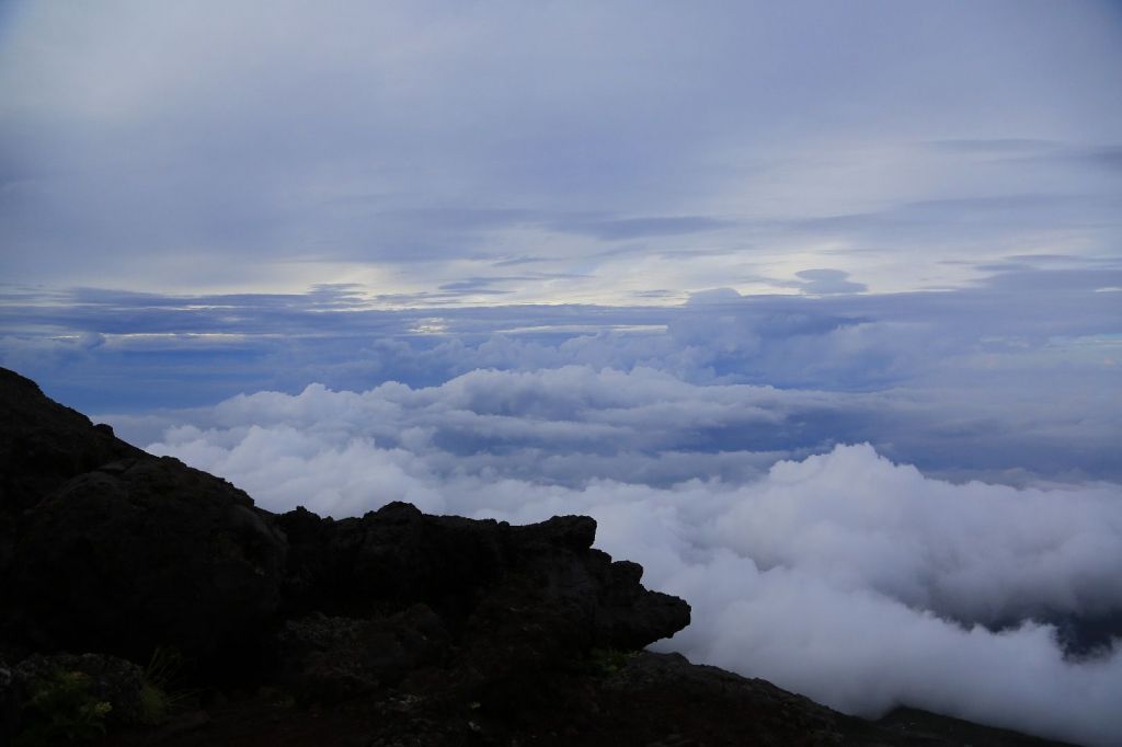 2017雨中的富士山_216273