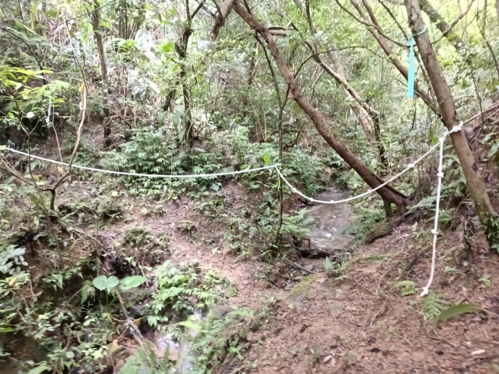 平溪區平溪子山遇雷雨O型_2850092