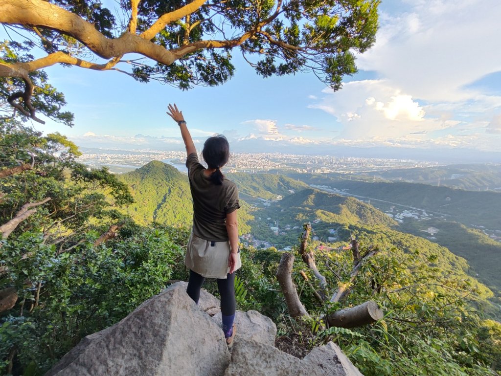 觀音山夕陽封面圖