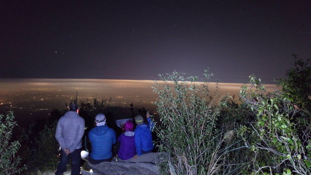 北大武山喜多麗斷崖雲海霞光夜景封面圖