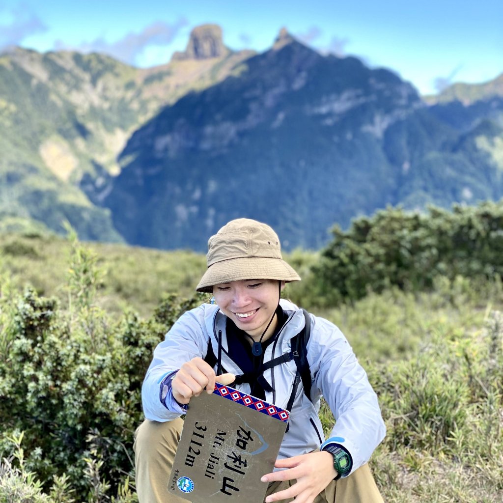 大霸群峰(大鹿林道上九九山莊)_1443061