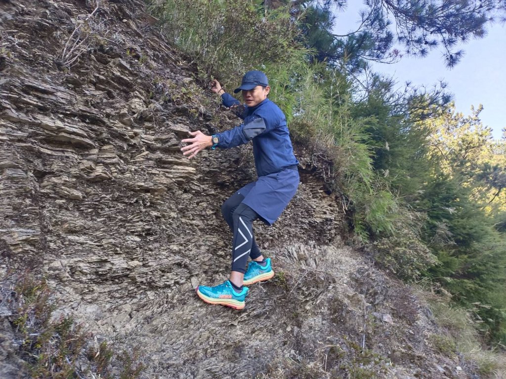 20231118立鷹山、三角峰、三角峰、歌布力赤山、小風口山_2354579