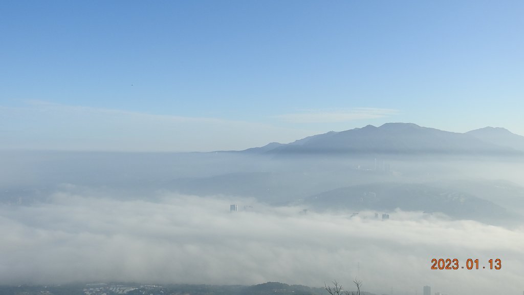 再衝觀音山夜景/晨曦/日出&差強人意琉璃光/雲海/火燒雲 1/13_1992376