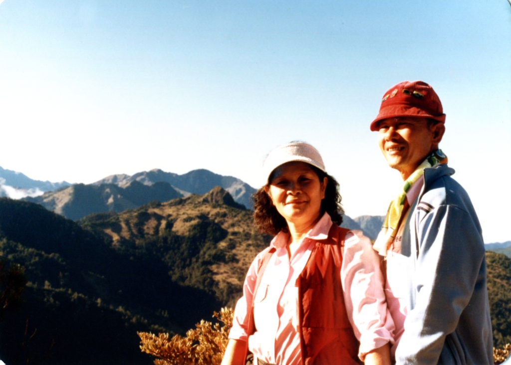 1986年，八通關山、秀姑巒山、達芬尖山封面圖