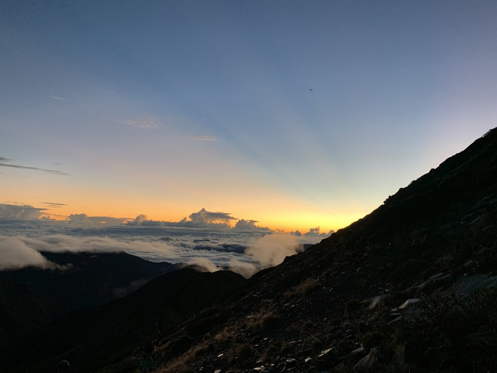 雪山主東峰-淡淡秋意_1142390