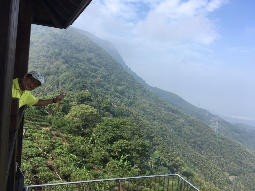 210501衝居父女同遊大尖山_1369173