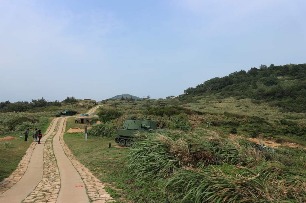 〔馬祖〕台灣離島小百岳NO98雲台山。馬祖列島就像灑落在太平洋上的一串珍珠 閃耀著光芒_2239363