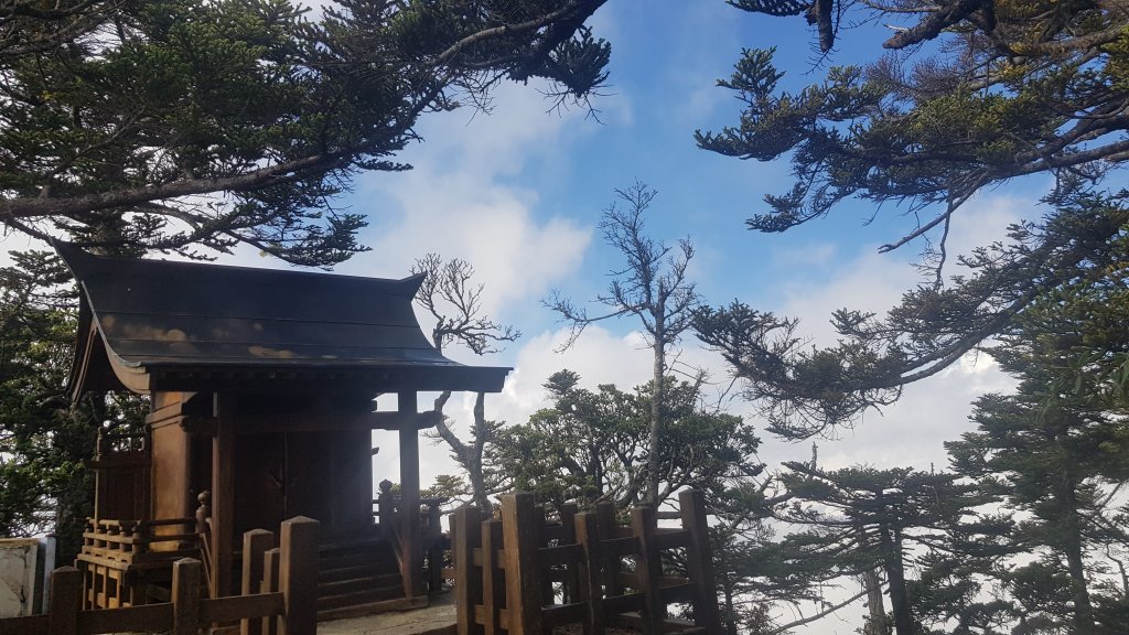 玉山西峰山神祠封面圖